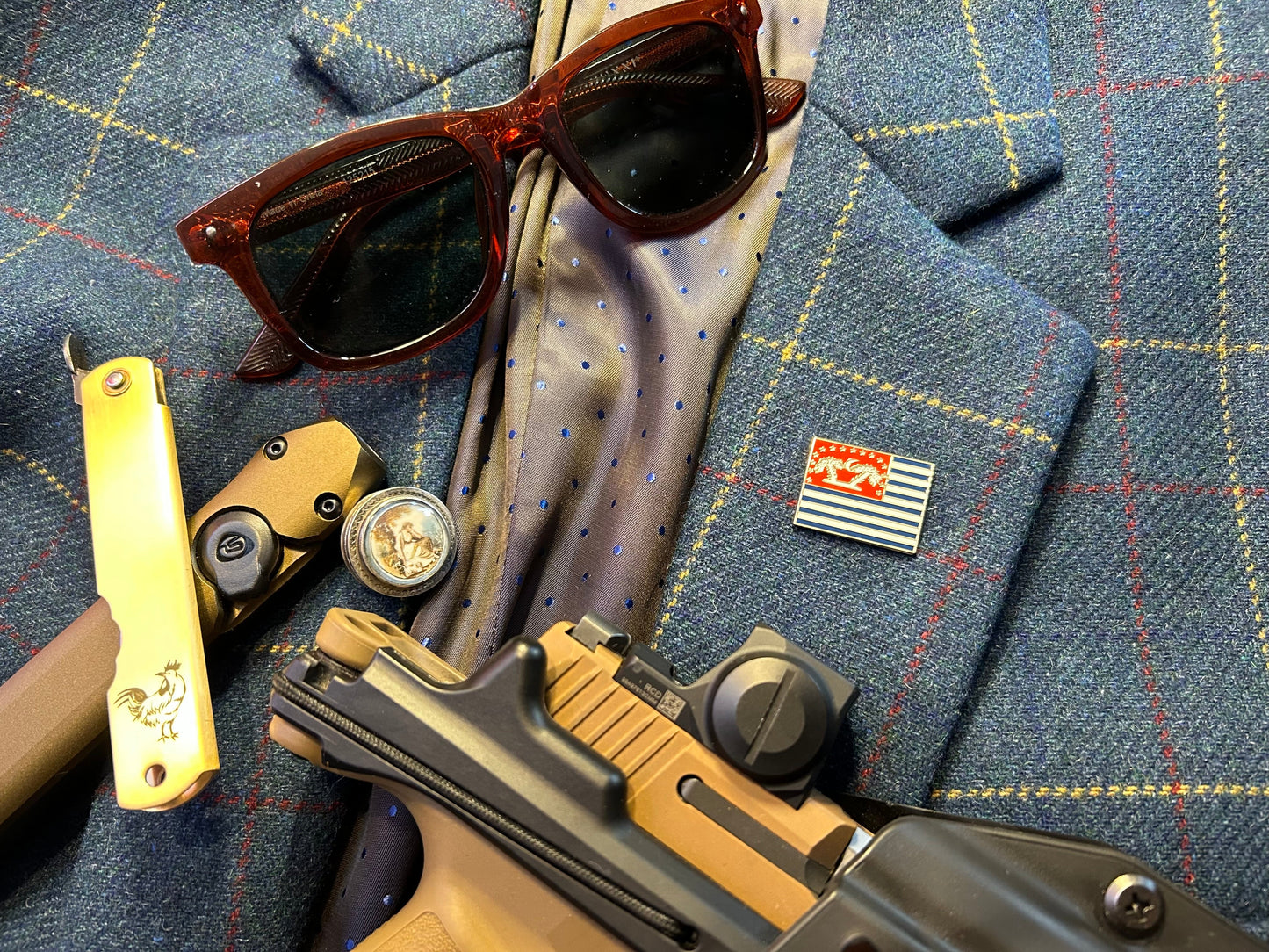 Fort Walker Flag Lapel Pins