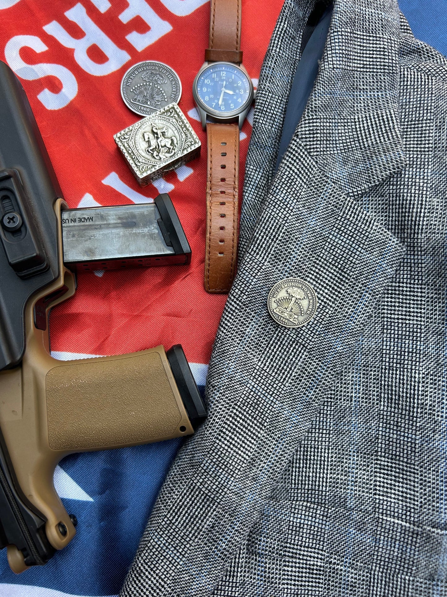 "No Submission to the North" Lapel Pin