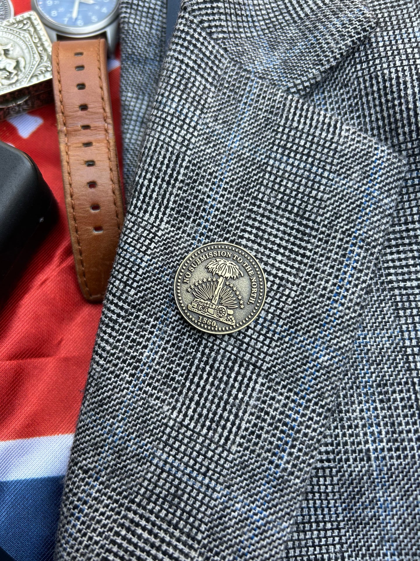 "No Submission to the North" Lapel Pin