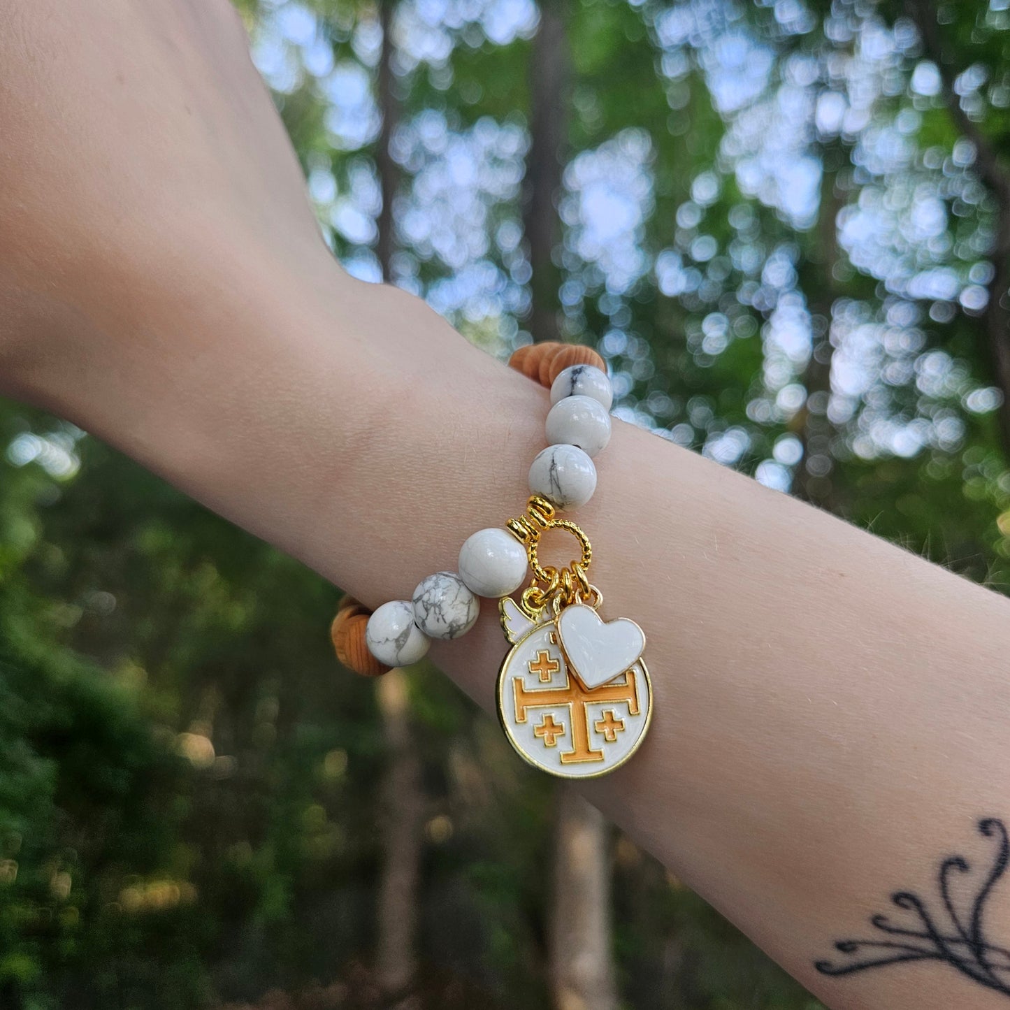 Jerusalem Cross Faith, Hope & Love Stretch Essential Oil Diffuser Bracelet